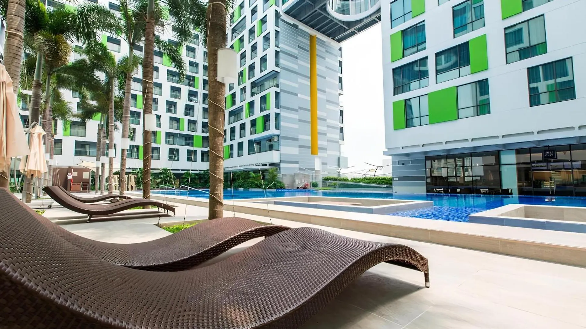 Republic Apartment Nearby Airport Free Pool Gym Ho Chi Minh City 0*,  Vietnam