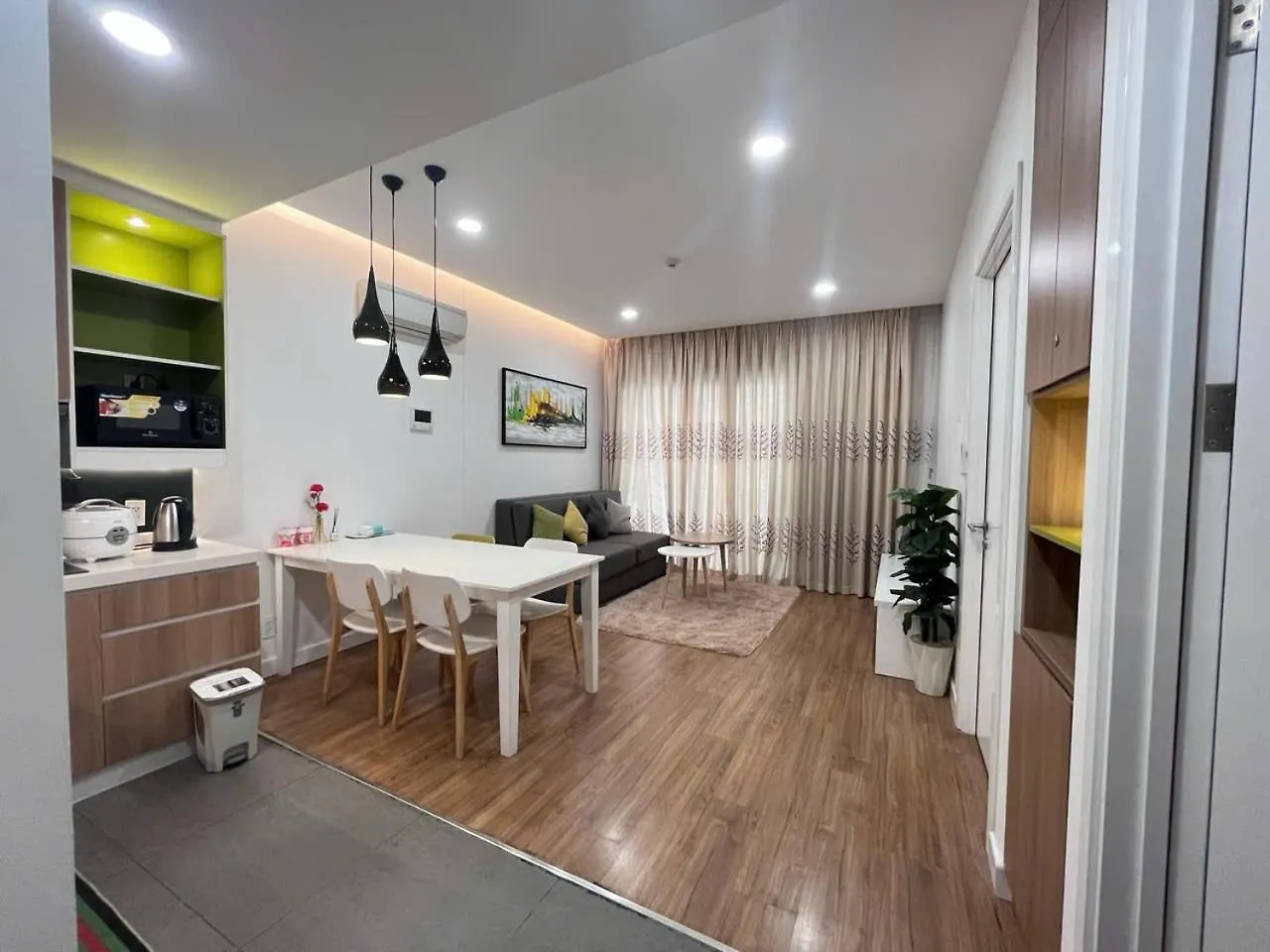 Republic Apartment Nearby Airport Free Pool Gym Ho Chi Minh City