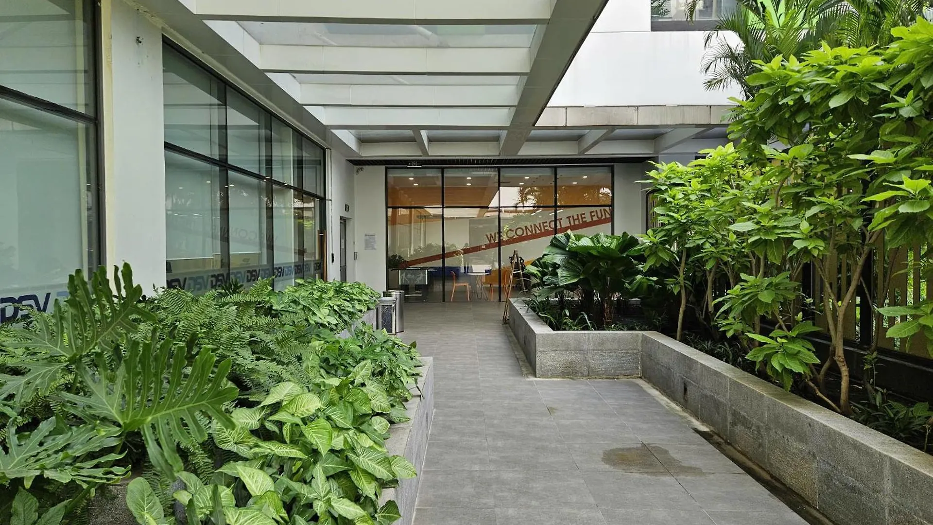 Republic Apartment Nearby Airport Free Pool Gym Ho Chi Minh City