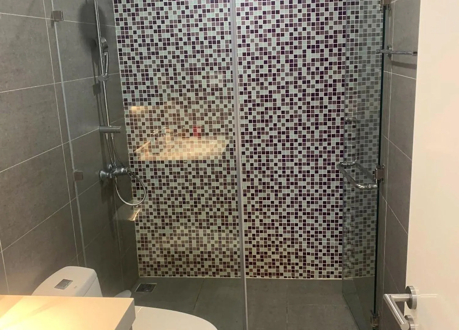 Republic Apartment Nearby Airport Free Pool Gym Ho Chi Minh City