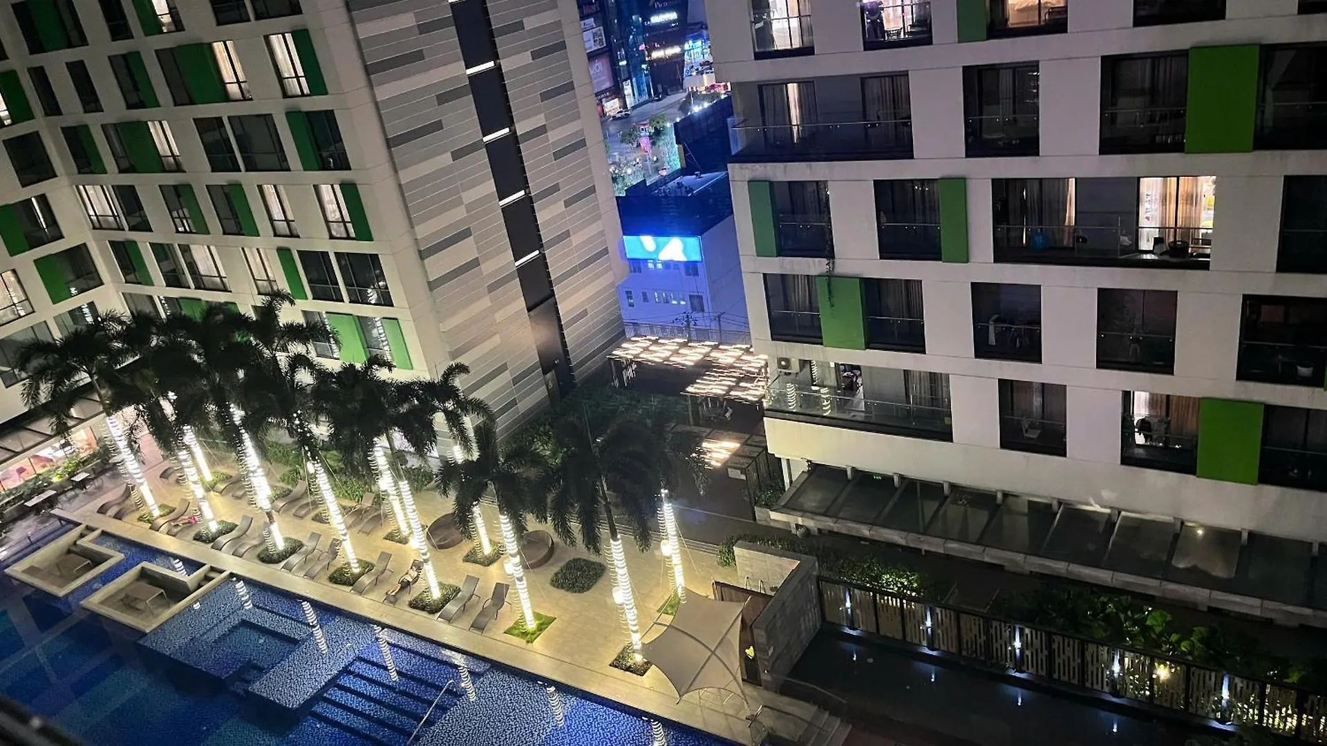 Republic Apartment Nearby Airport Free Pool Gym Ho Chi Minh City
