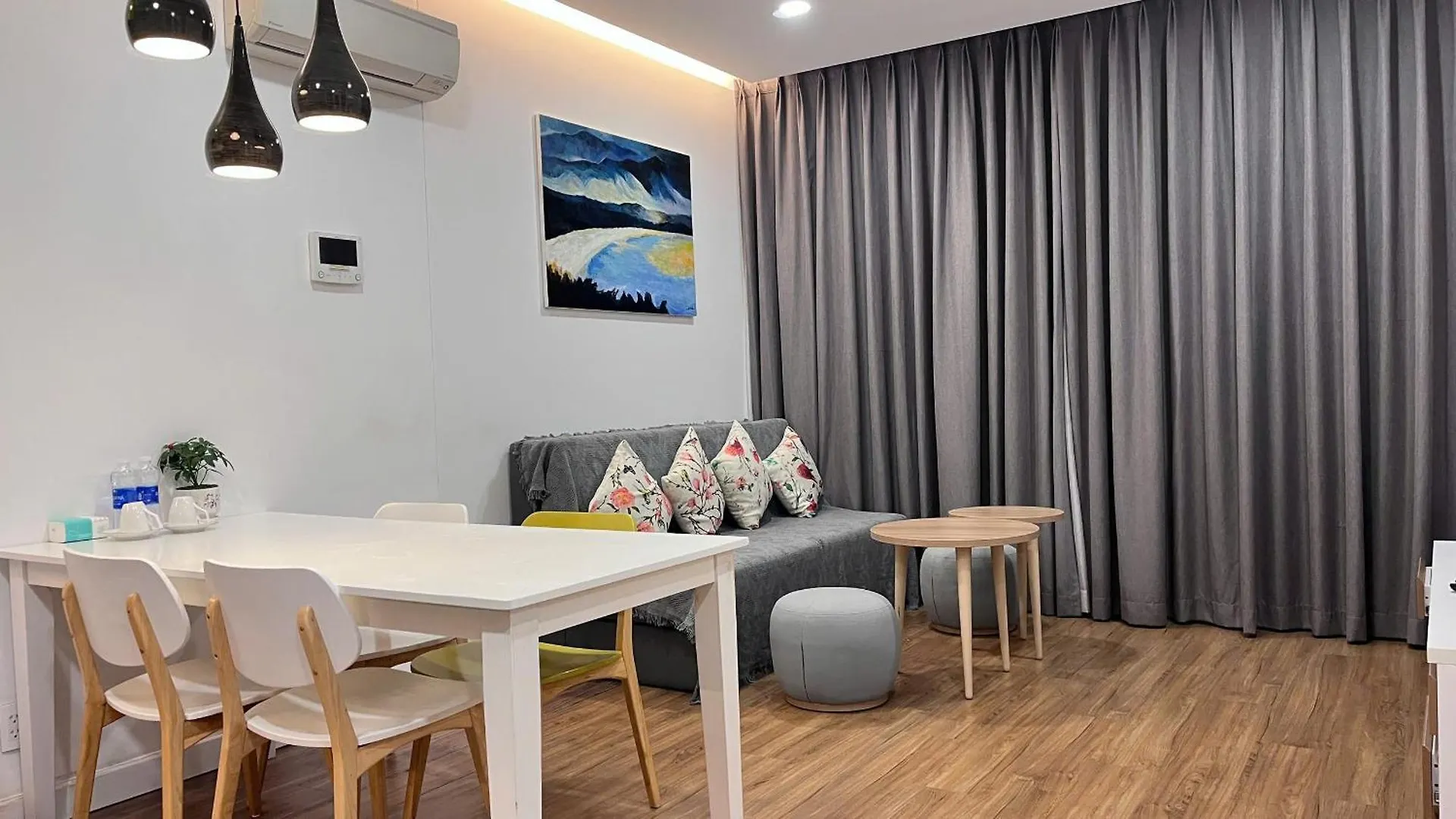 Republic Apartment Nearby Airport Free Pool Gym Ho Chi Minh City 0*,  Vietnam