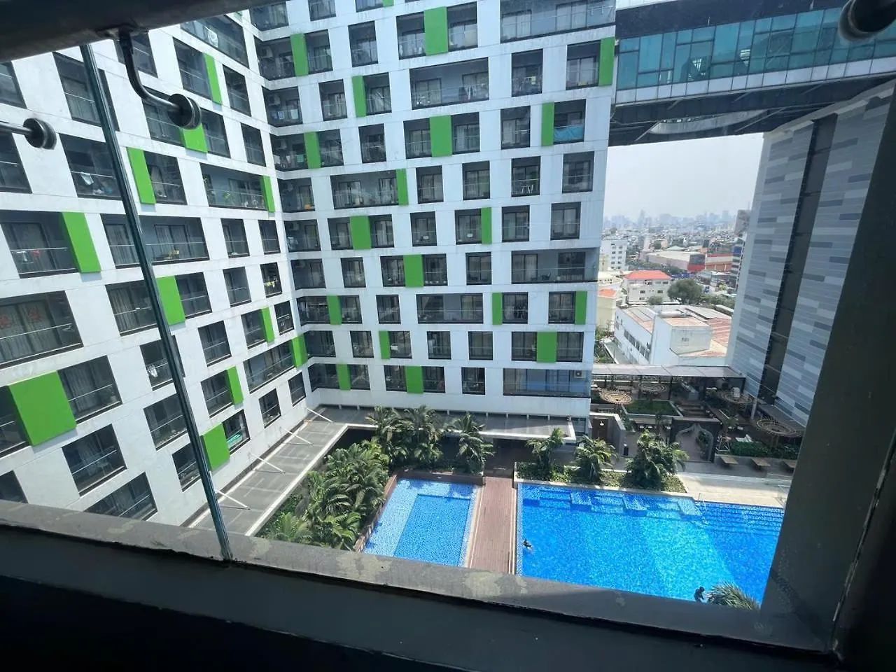 Republic Apartment Nearby Airport Free Pool Gym Ho Chi Minh City Vietnam